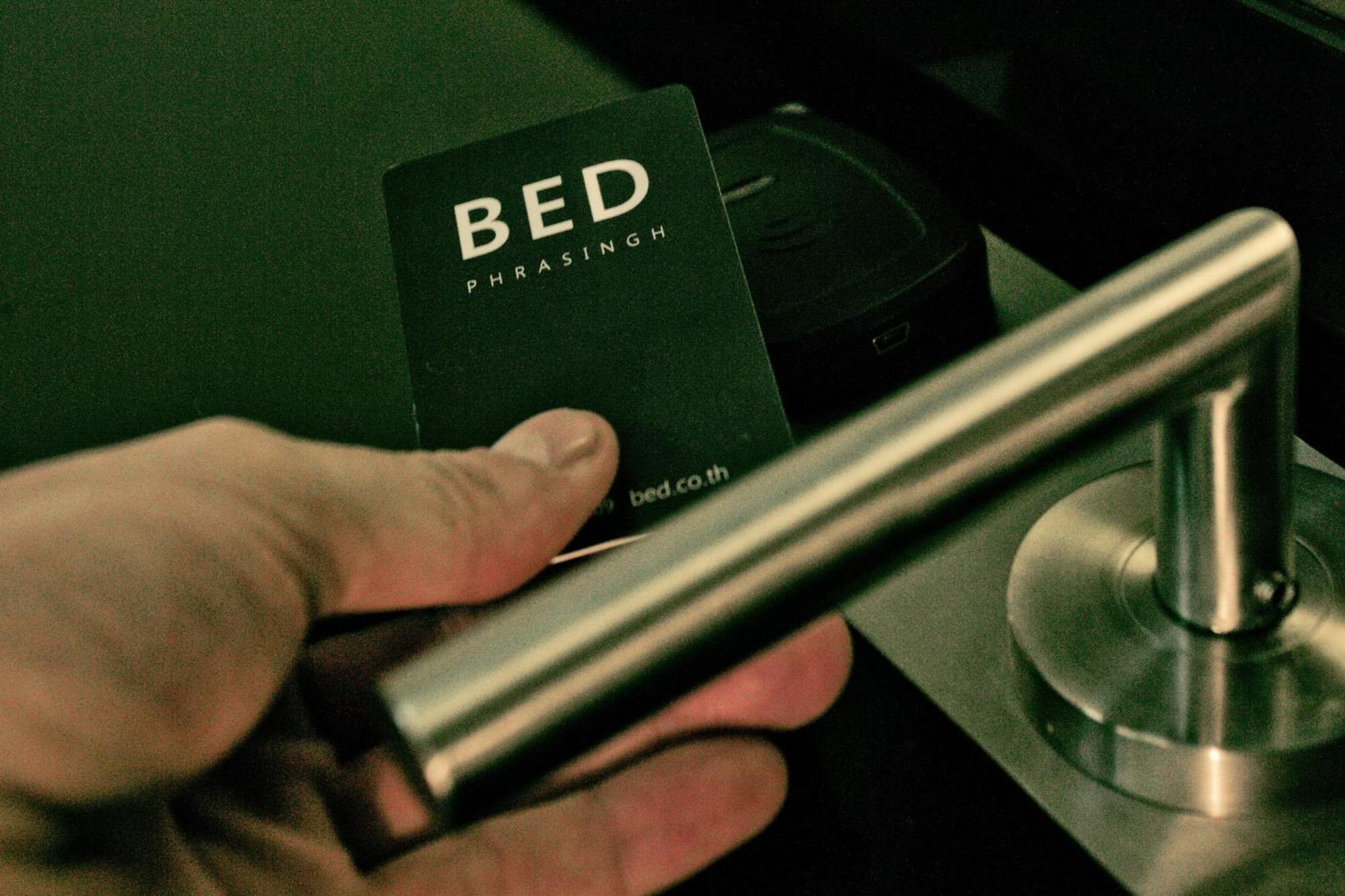 Bed Phrasingh-Adults Only Hotel Chiang Mai Quarto foto