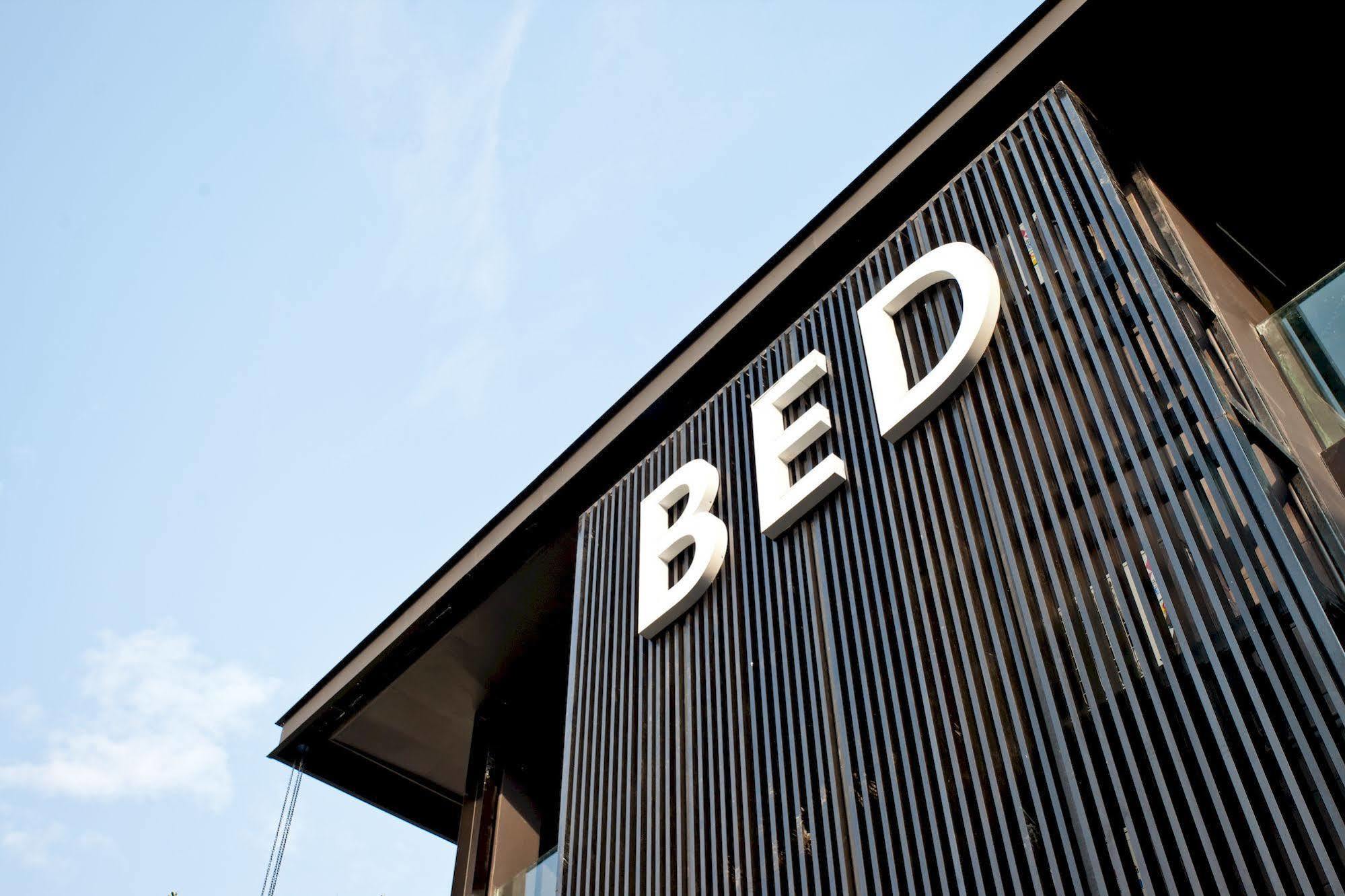 Bed Phrasingh-Adults Only Hotel Chiang Mai Exterior foto