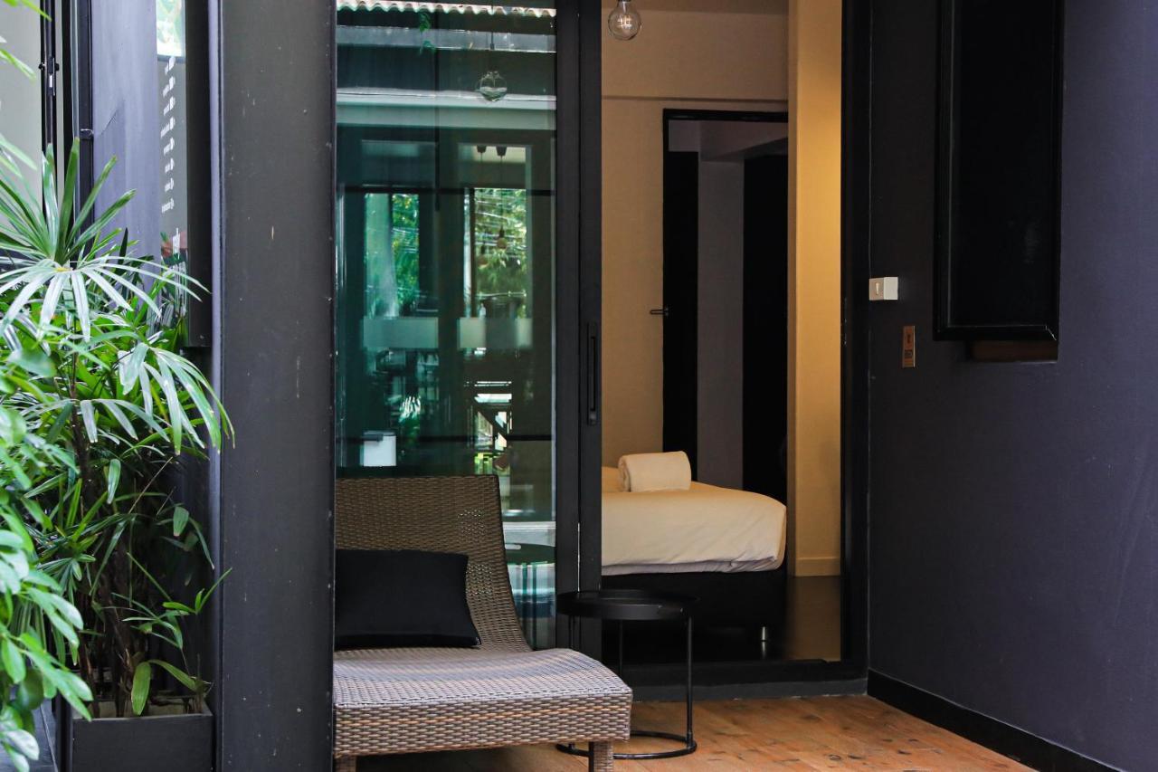 Bed Phrasingh-Adults Only Hotel Chiang Mai Exterior foto
